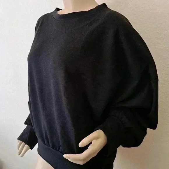 PULL OVER TOP - Picture 6 of 6